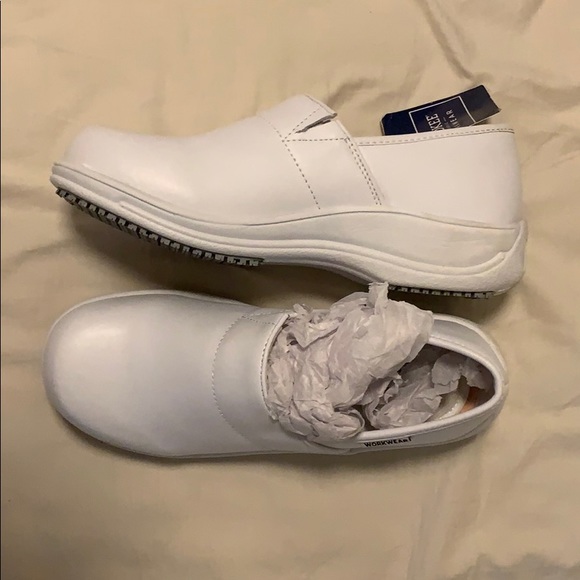 Cherokee Workwear Shoes - Picture 3 of 5